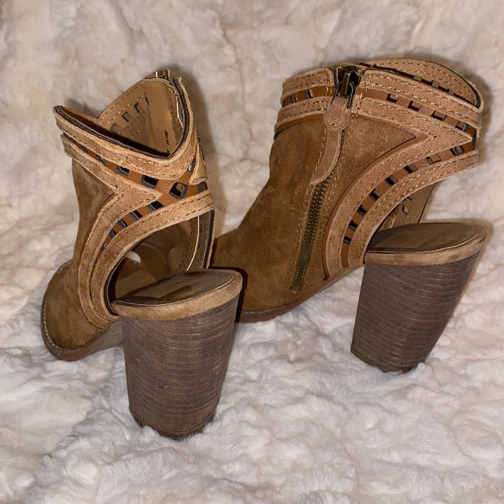 🐻 DOLCE VITA Suede Heel 🐻 - Picture 3 of 4